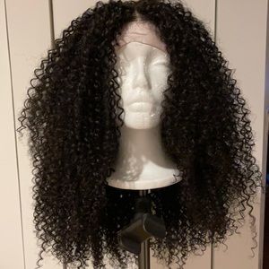 Outre Big Beautiful Hair Wig Lace Front 4A